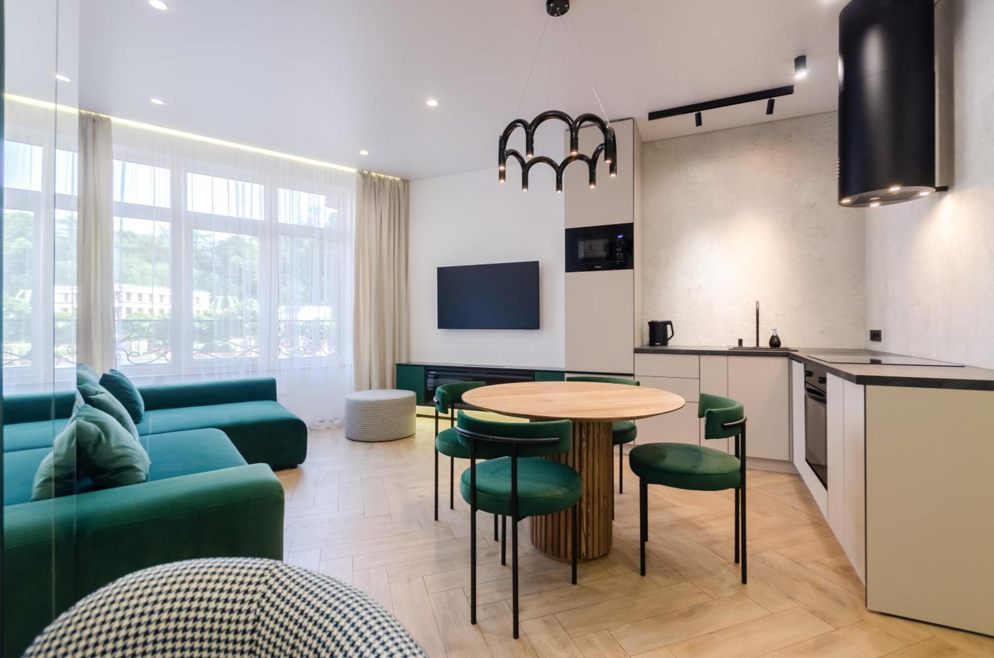 Petrovdom 2-76 Luxury Living In Rc Pechersk Plaza Київ Екстер'єр фото