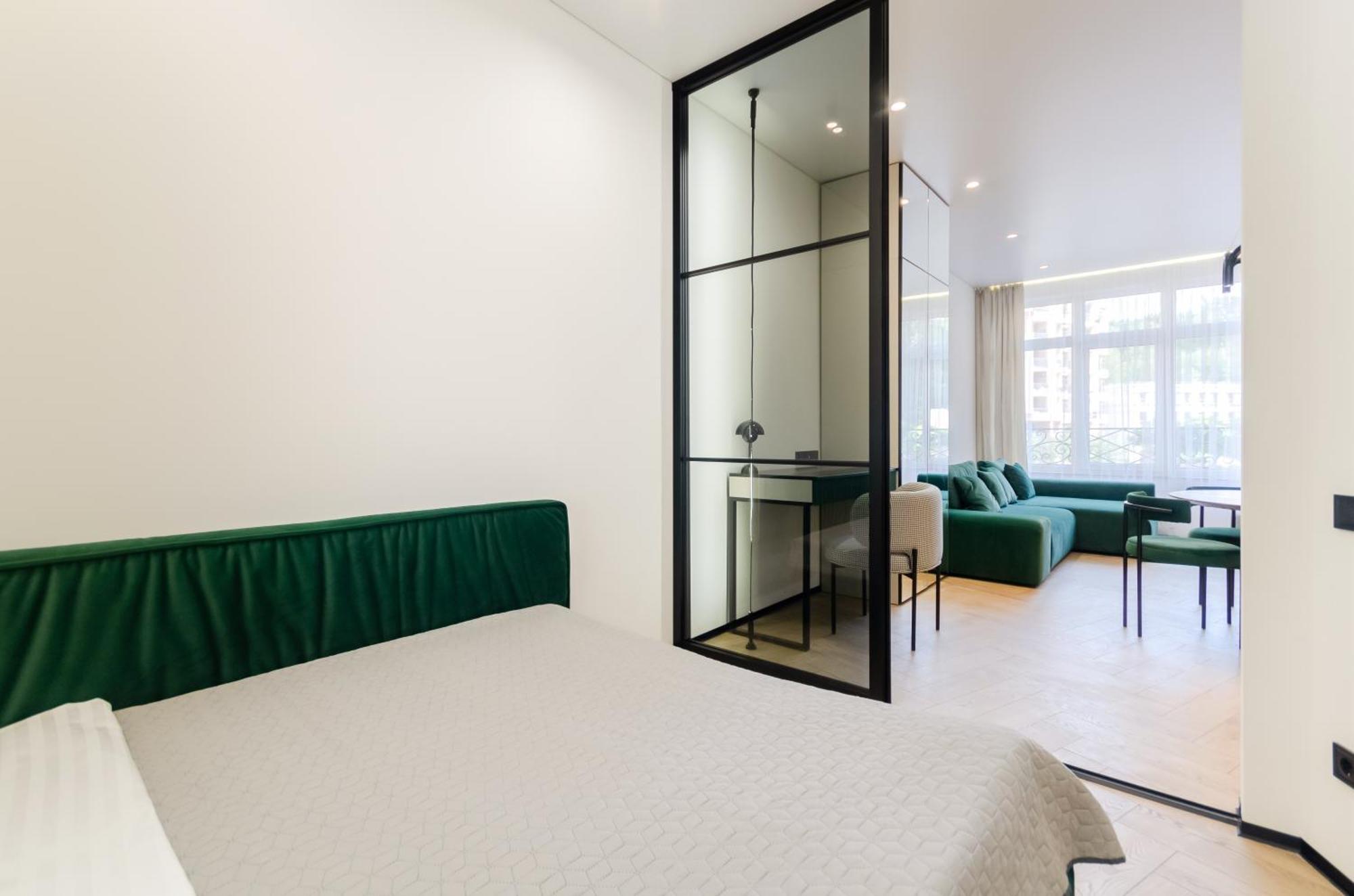 Petrovdom 2-76 Luxury Living In Rc Pechersk Plaza Київ Екстер'єр фото